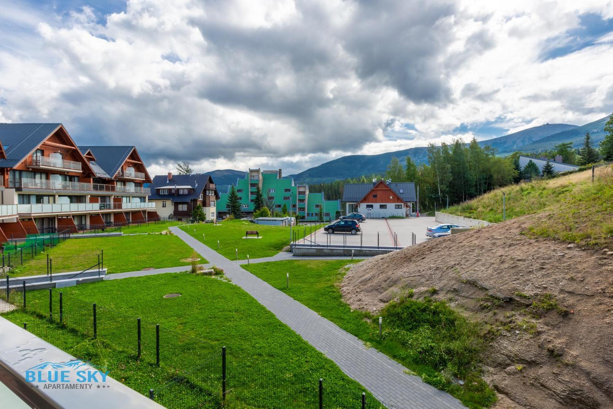 Apartamenty Bluesky - Karkonoska 13, Z Widokiem Na Gory, Blisko Szlakow I Wyciagow, W Zielonej Okolicy Karpacz Camera foto